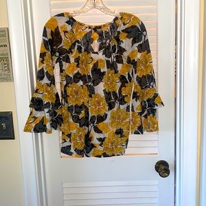 Beautiful INC floral top with double bell sleeve